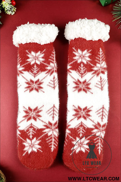 Fiery red christmas snowflake fuzzy non-slip socks - fiery red / one size / 100% polyester - socks