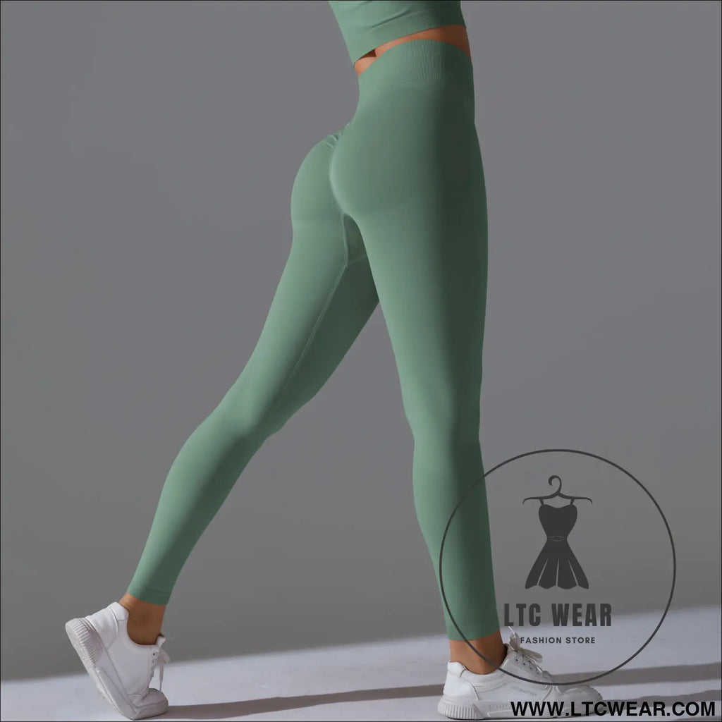 Fit & fabulous: high-waist peach running leggings - 6666 trousers - misty moss green / s