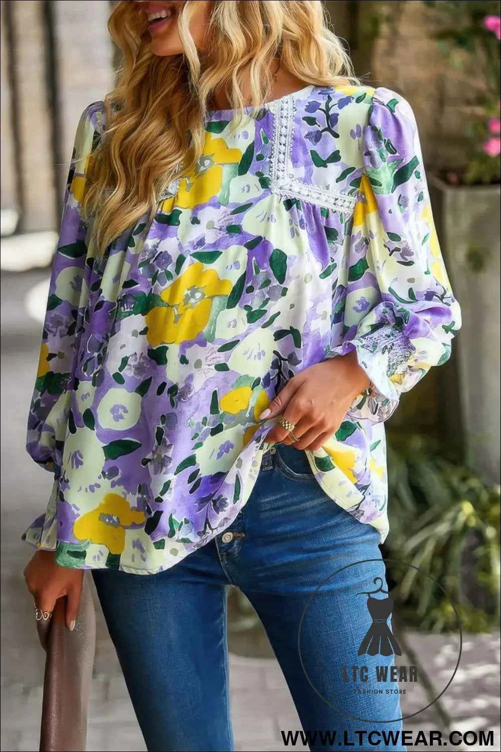Floral Contrast Lace Trim Split Top