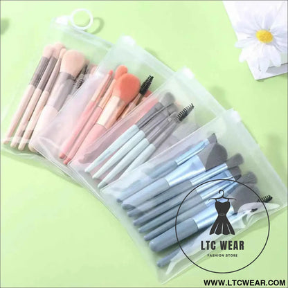 Fluffy 8-Pc Makeup Brush Set: Perfect Your Look Effortlessly