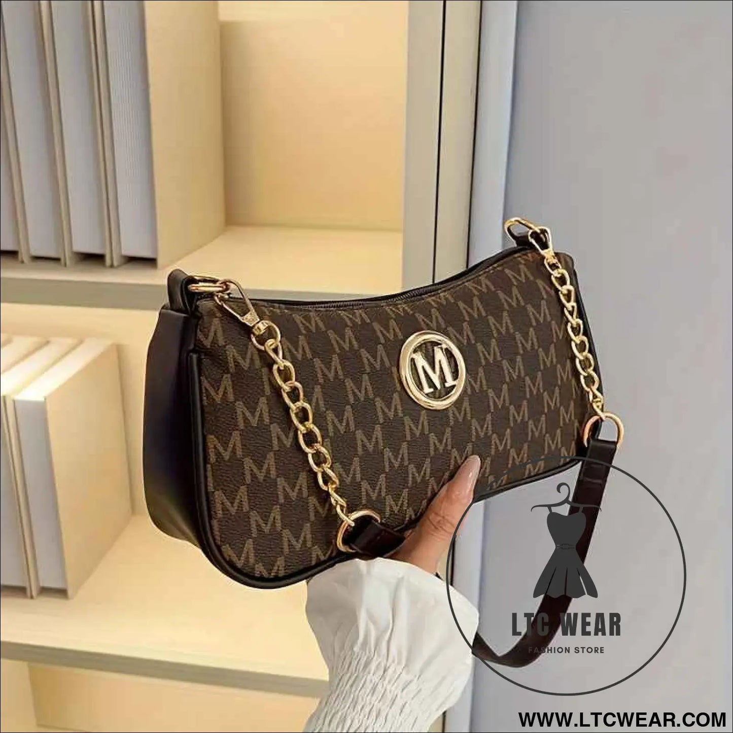 French Vintage Letter Print Underarm Bag with Chain  M Logo