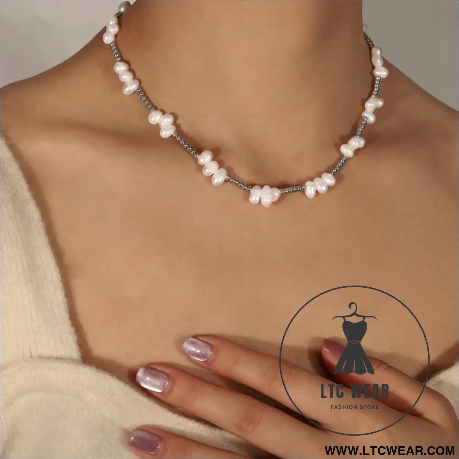 Freshwater pearl titanium steel bead necklace - silver / one size