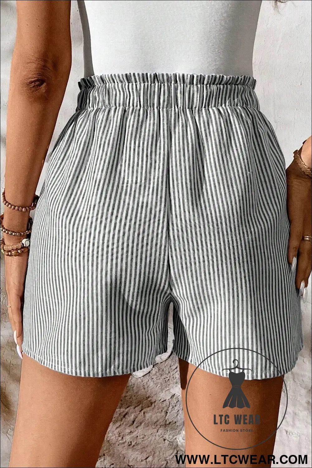 Gray stripe lace-up elastic waist casual pocketed shorts - casual shorts