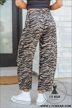 Gray zebra stripe printed wide leg barrel jeans - jeans