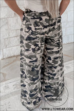 Green camouflage print drawstring casual pants - pants & culotte