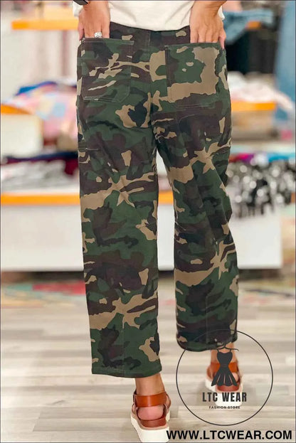 Green Camouflage Print Drawstring Patch Pocket Ankle Length Jeans
