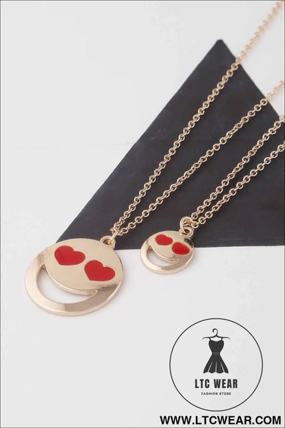 Heart Eyes Emoji Necklace