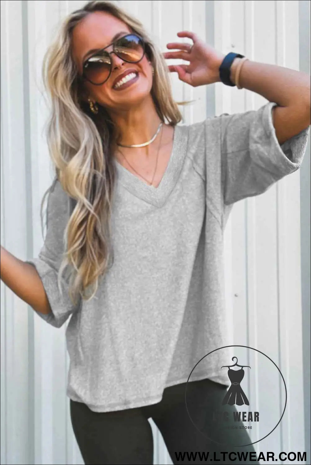 High-rise Raglan Sleeve V Neck Oversized T Shirt