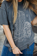 High-rise vintage cowboy boots floral graphic tee - high-rise / l / 100% cotton - 15%