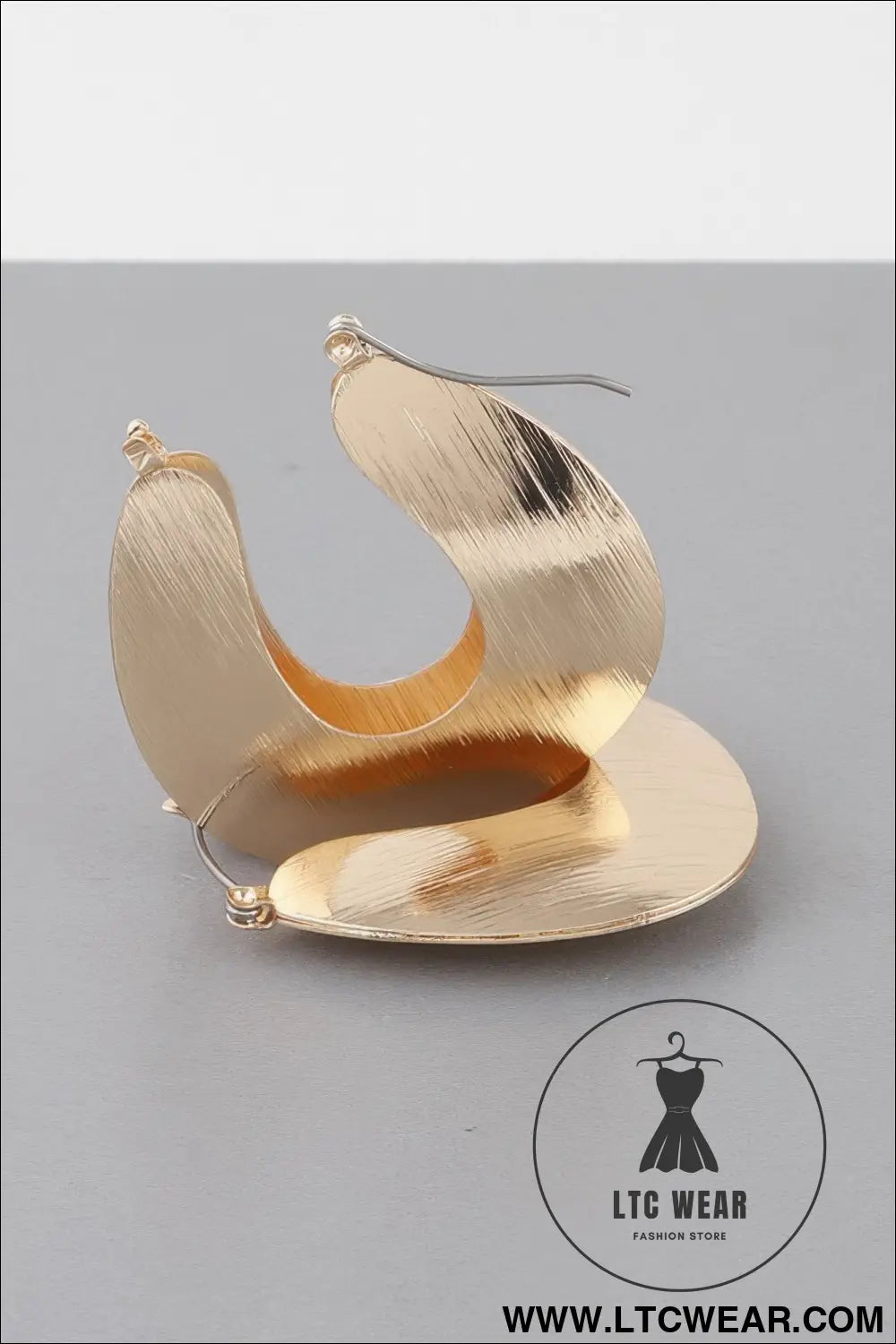 Hollow Arch Hoop Earrings