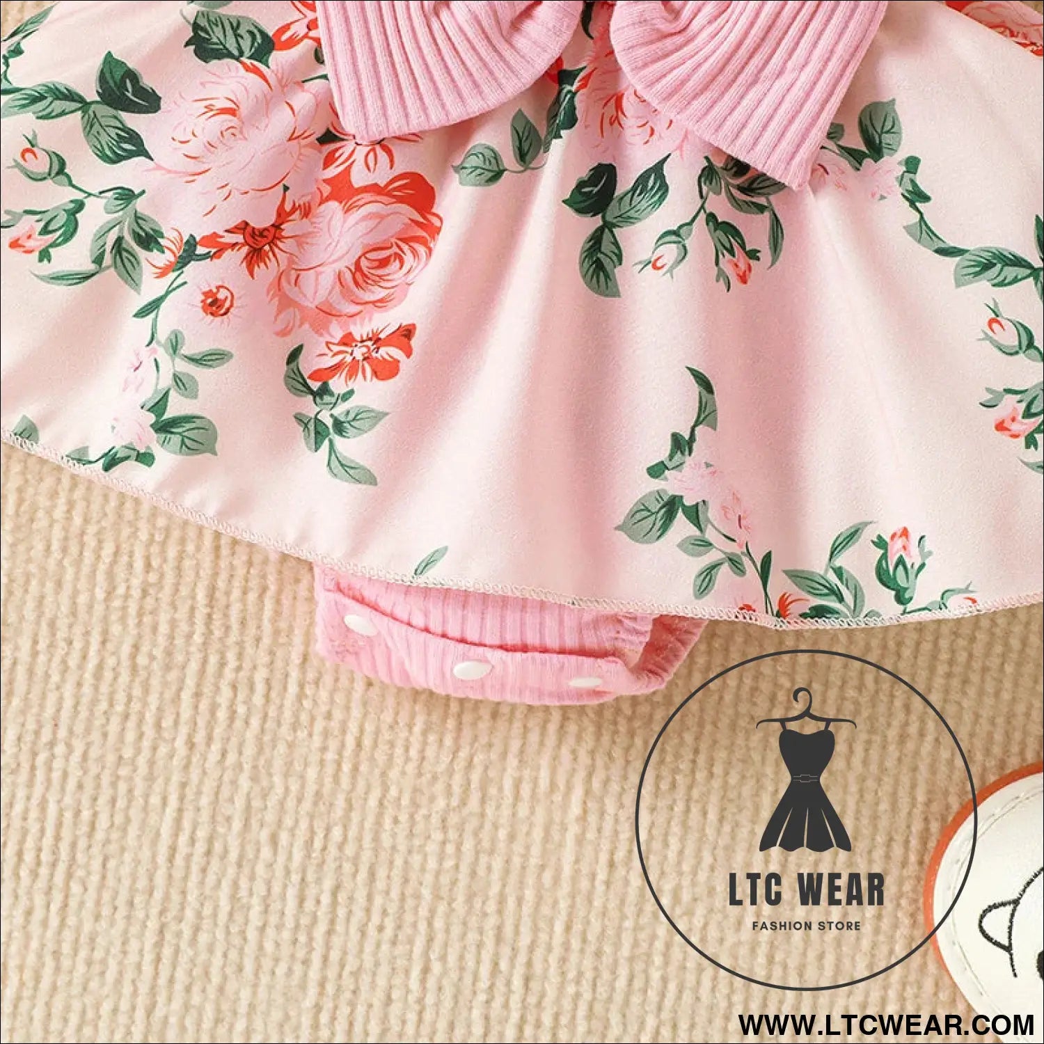 Ibaby and children’s set with pit strip lace splicing flower full print jumpsuit