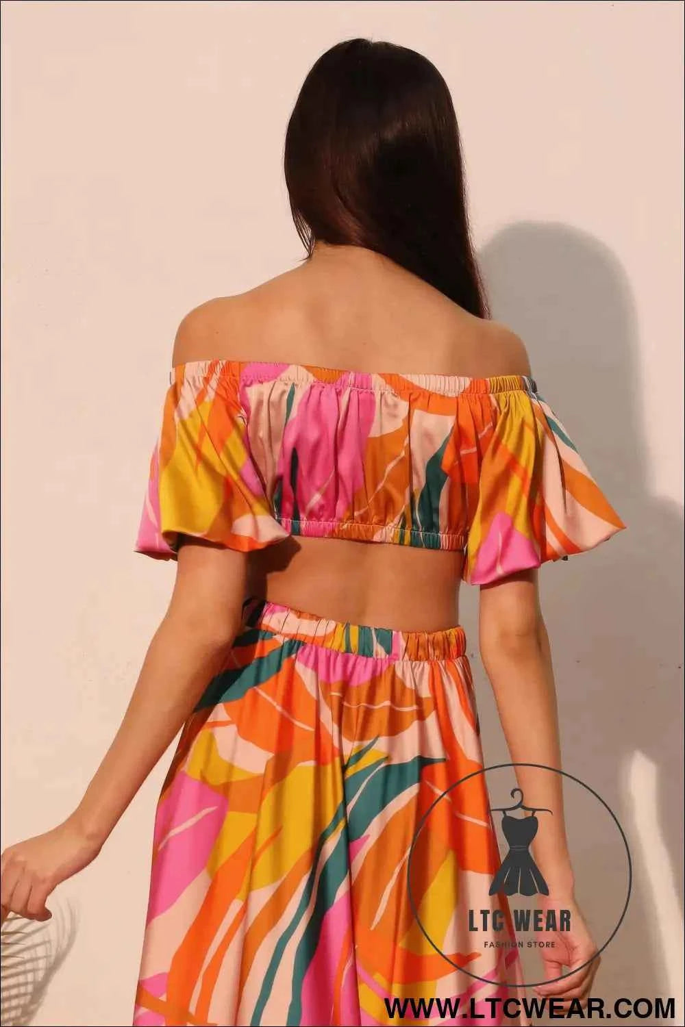 Isla Tropical Satin Bubble Sleeve Crop Top