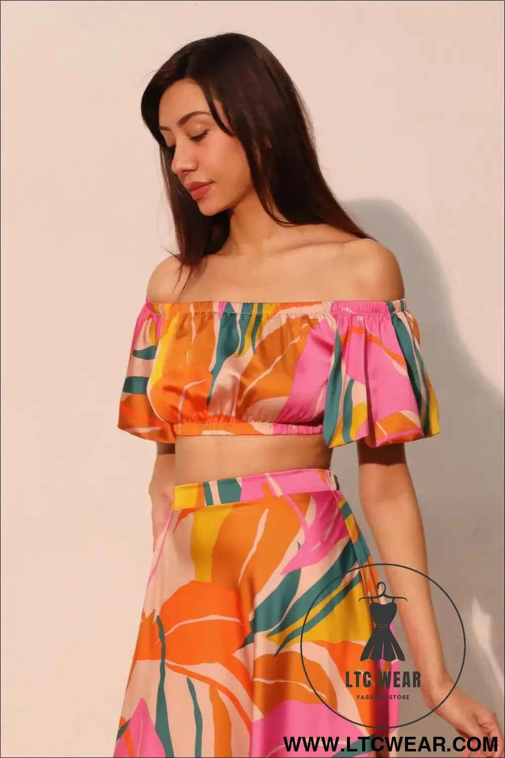 Isla Tropical Satin Bubble Sleeve Crop Top