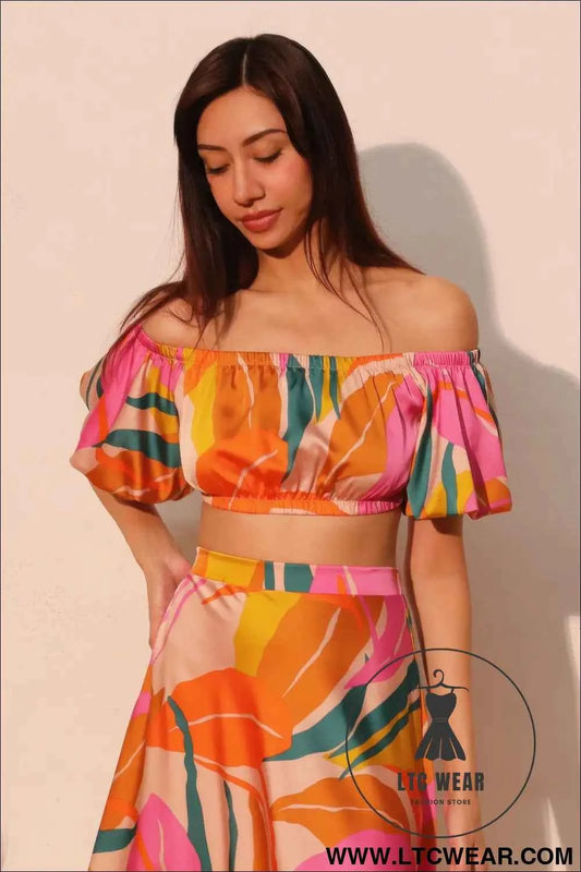 Isla Tropical Satin Bubble Sleeve Crop Top
