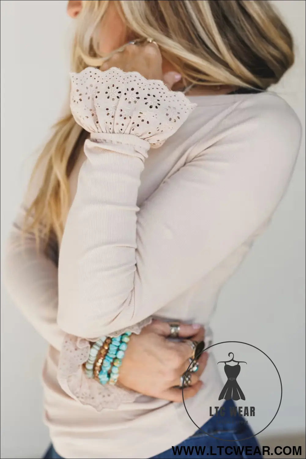 Jet stream lace cuff patchwork round neck long sleeve top - long sleeve tops