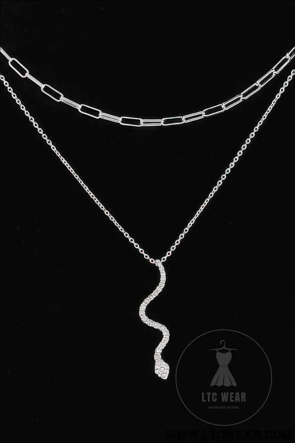 Jeweled Snake Pendant Necklace for Stylish Elegance