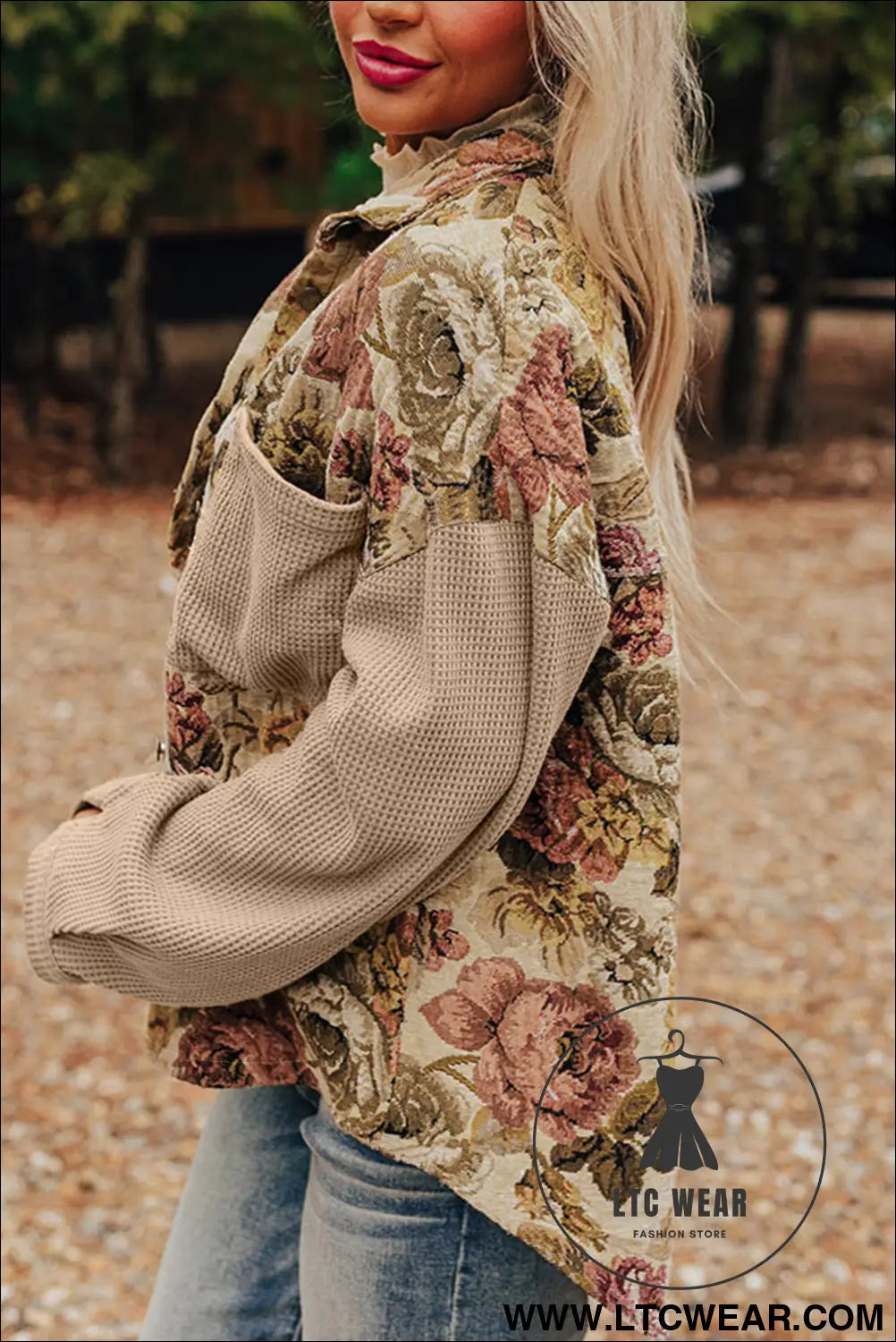 Khaki floral waffle knit patchwork chest pockets buttoned jacket - 15%