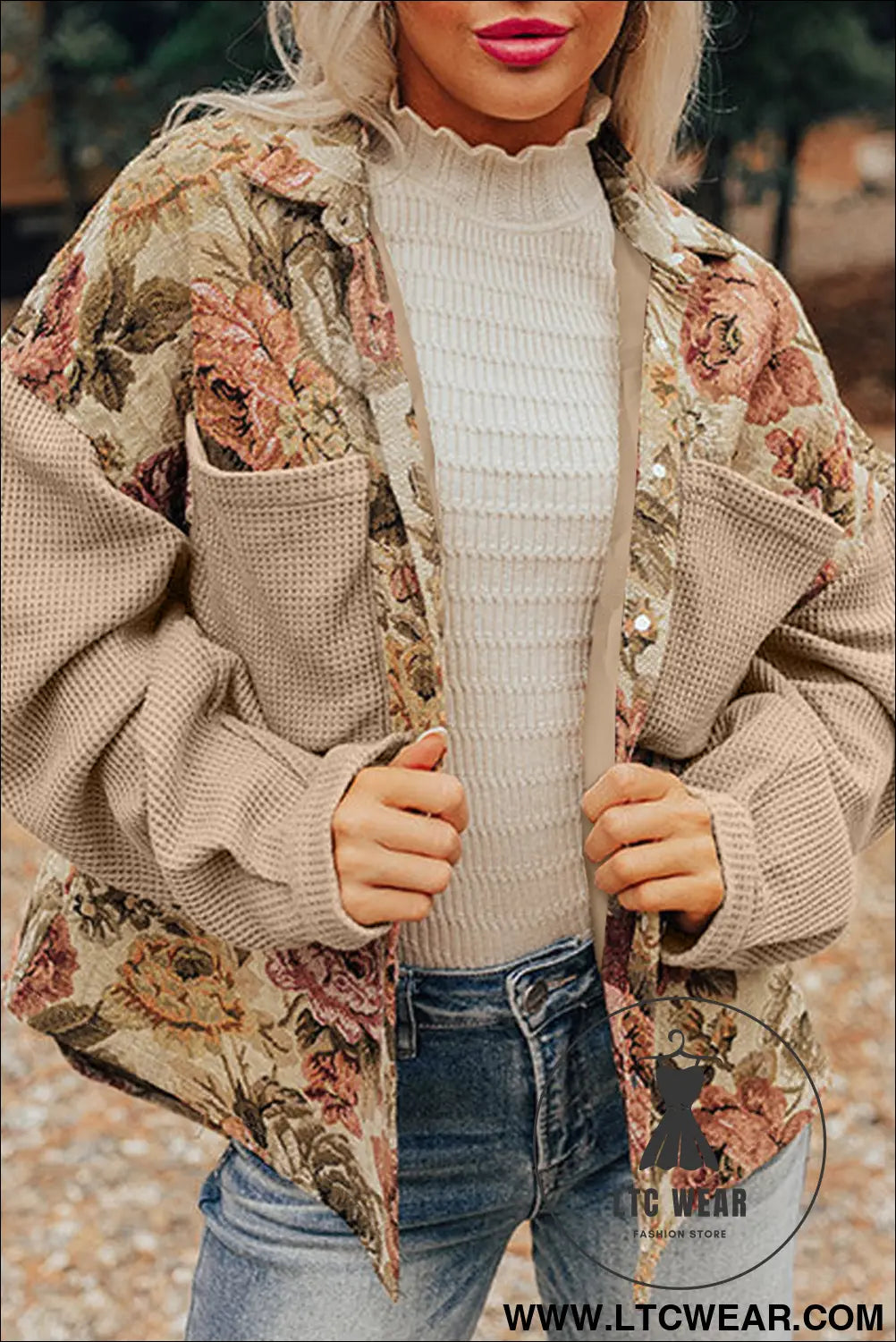 Khaki floral waffle knit patchwork chest pockets buttoned jacket - khaki / l / 100% polyester - 15%