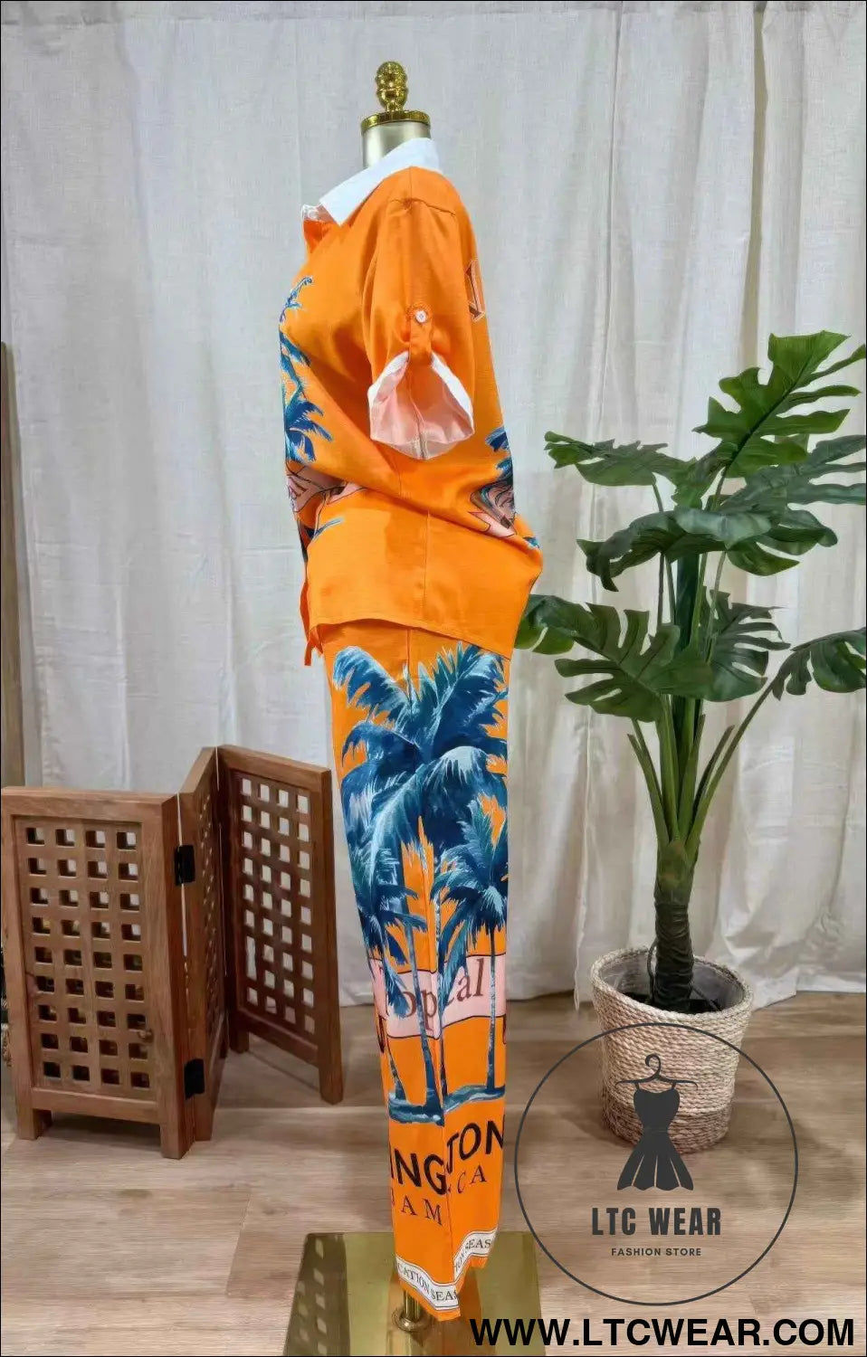 Kingston Palms Two-piece Set
