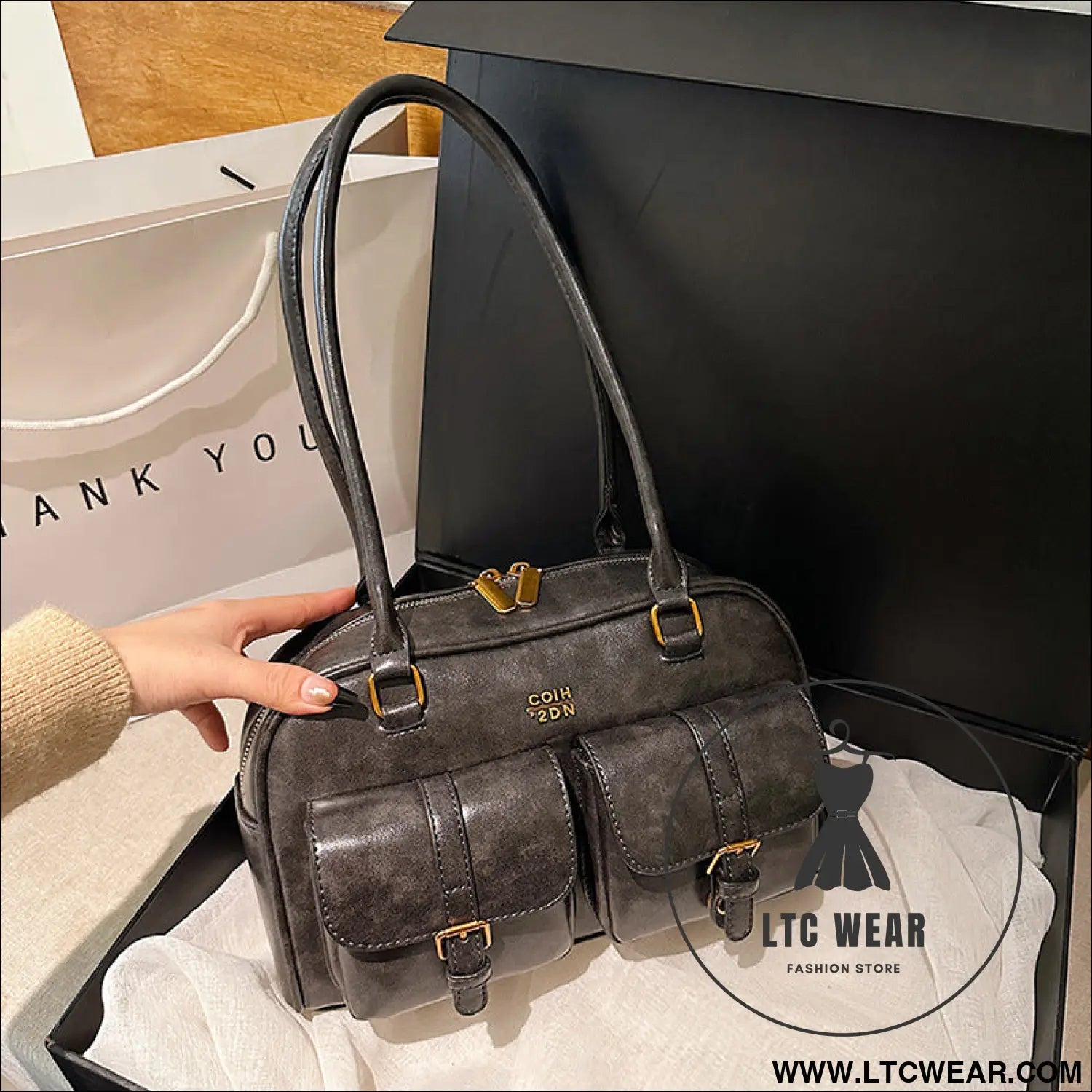 Korean-style retro shoulder bag fashion trendy casual boston bag stylish bowling bag - black