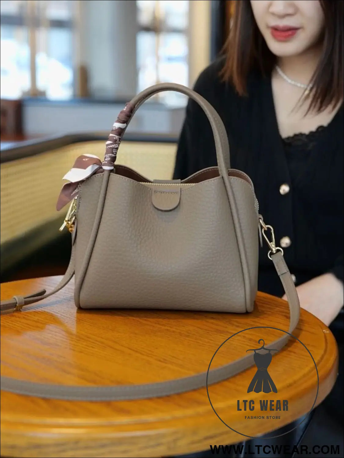 e6fd0fa59657456eb2c0cd6473fb593e-Max