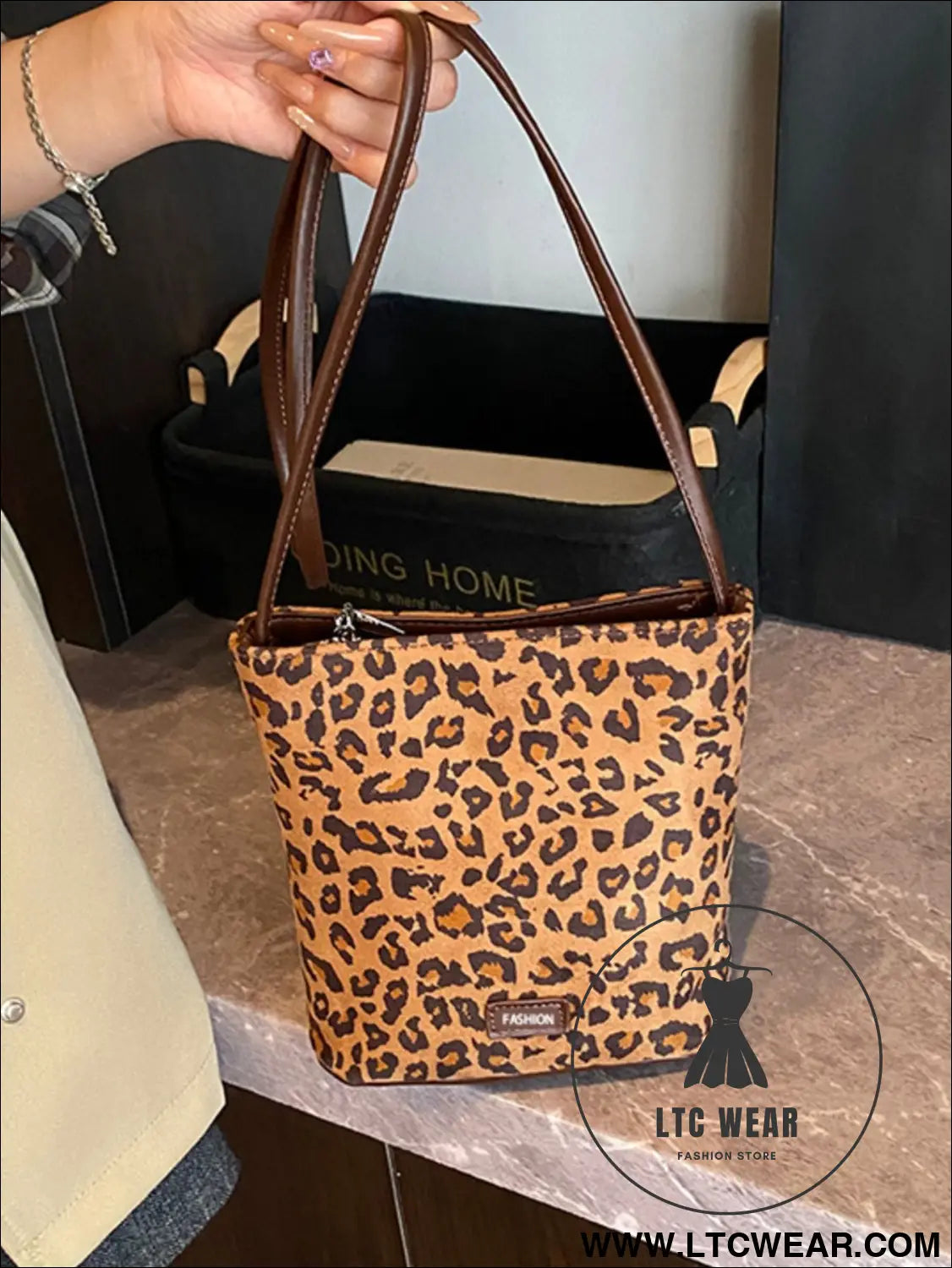 8e3cec97-fe3b-44cd-b078-84554f31b8cf-Max