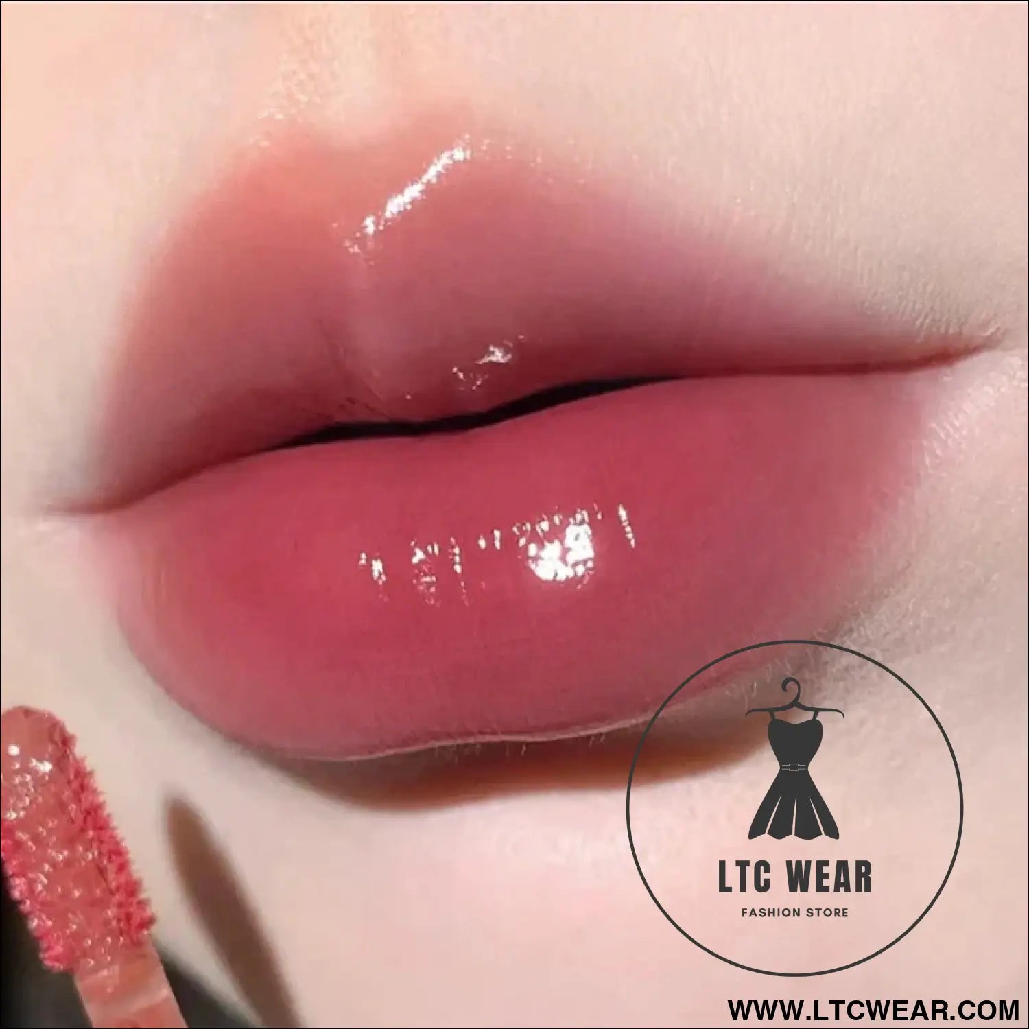Light Glass-Like Lip Lacquer - Smudge-Proof & Skin-Brightening - L.T.C Wear Online Fashion Store