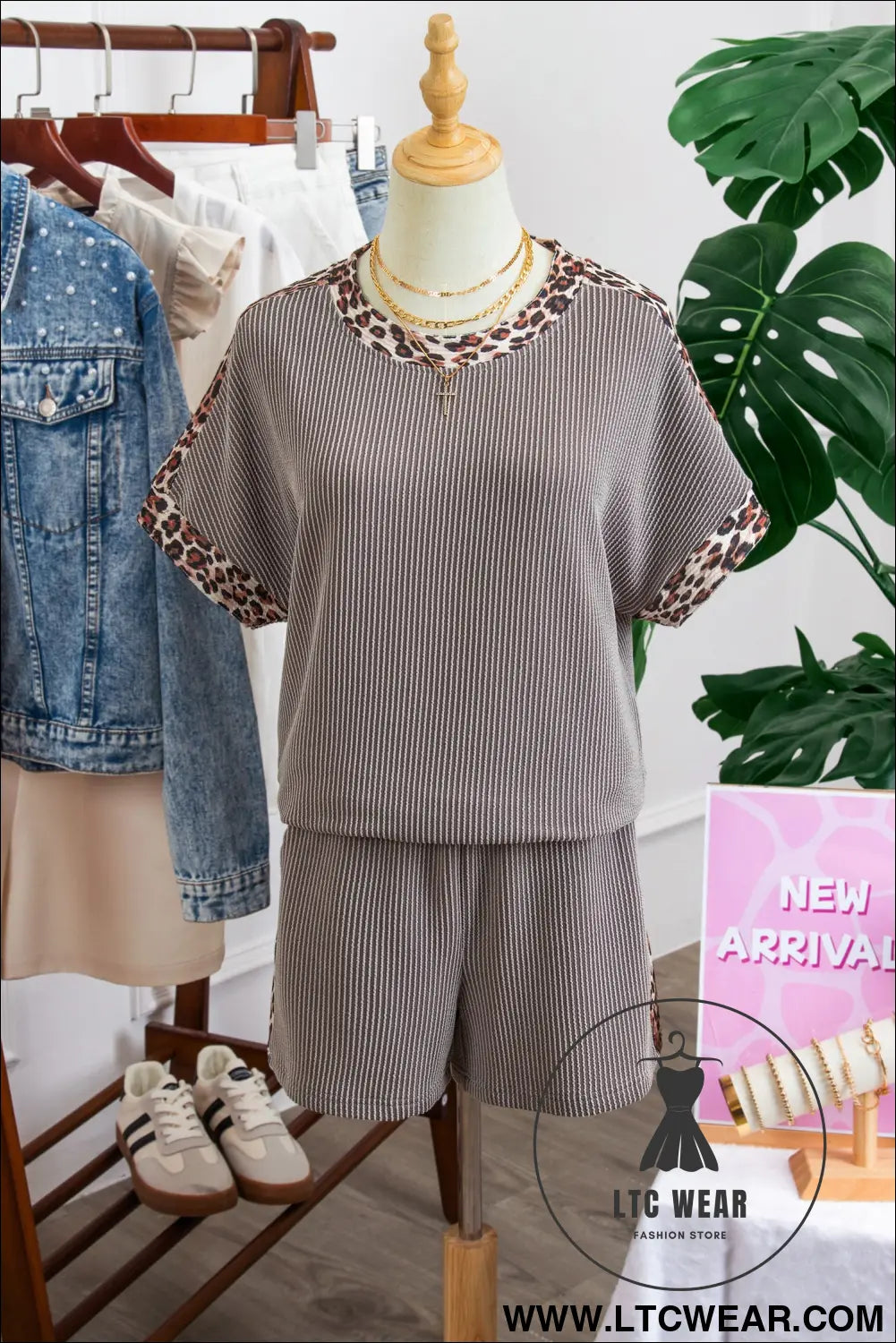 Light Grey Leopard Trim Twist Ribbed Short Set - L.T.C Wear Online Fashion Store