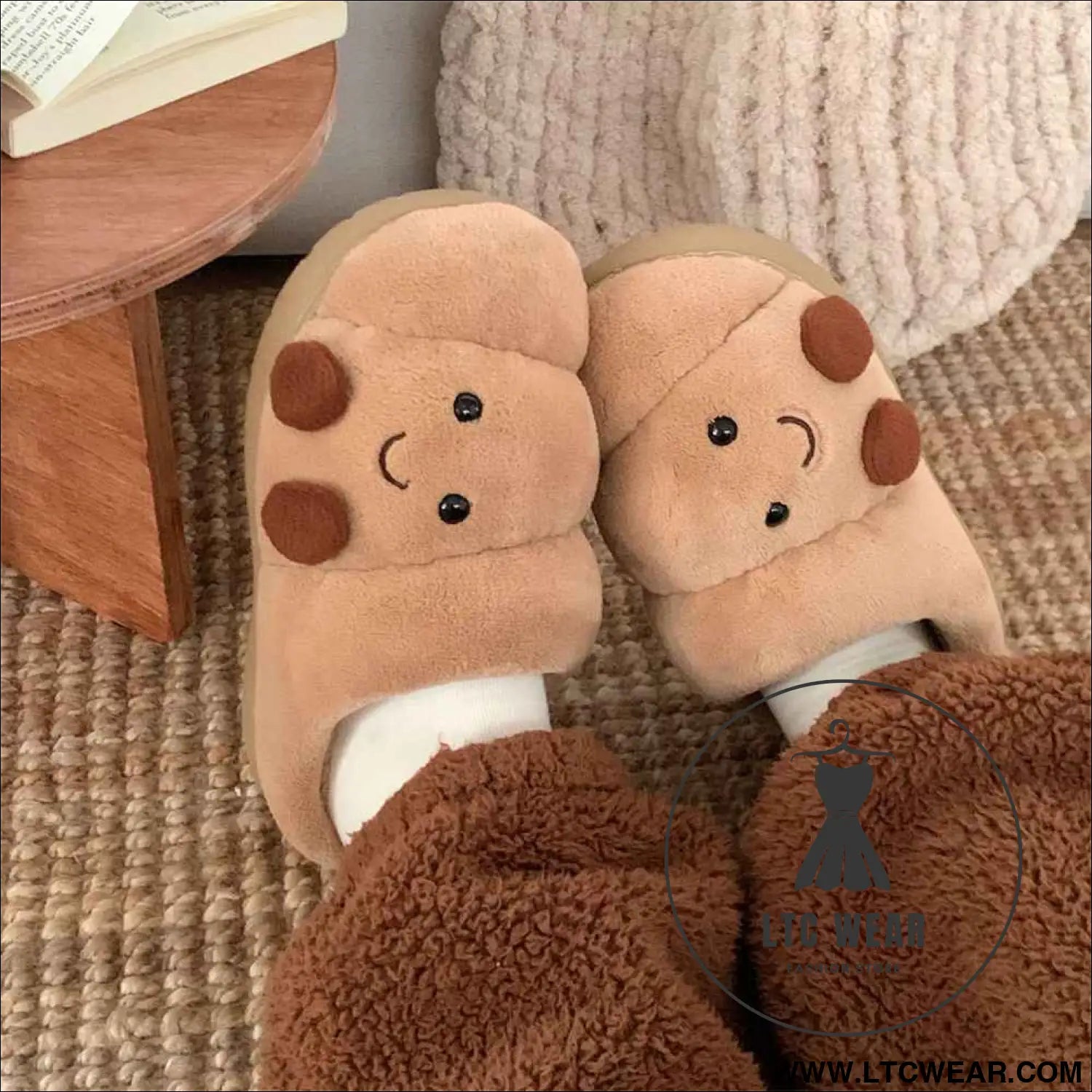 Men's and Women's Winter Cotton Slippers for Home, Couple Cute Croissant Bread