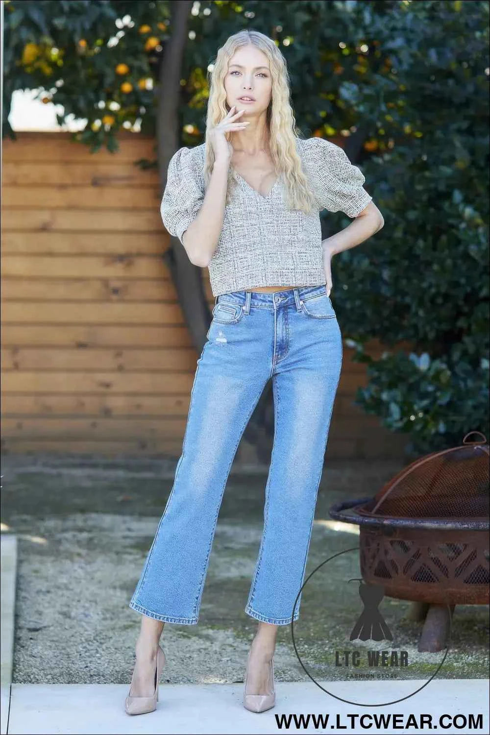 Mid Rise Crop Slim Bootcut With Stretch