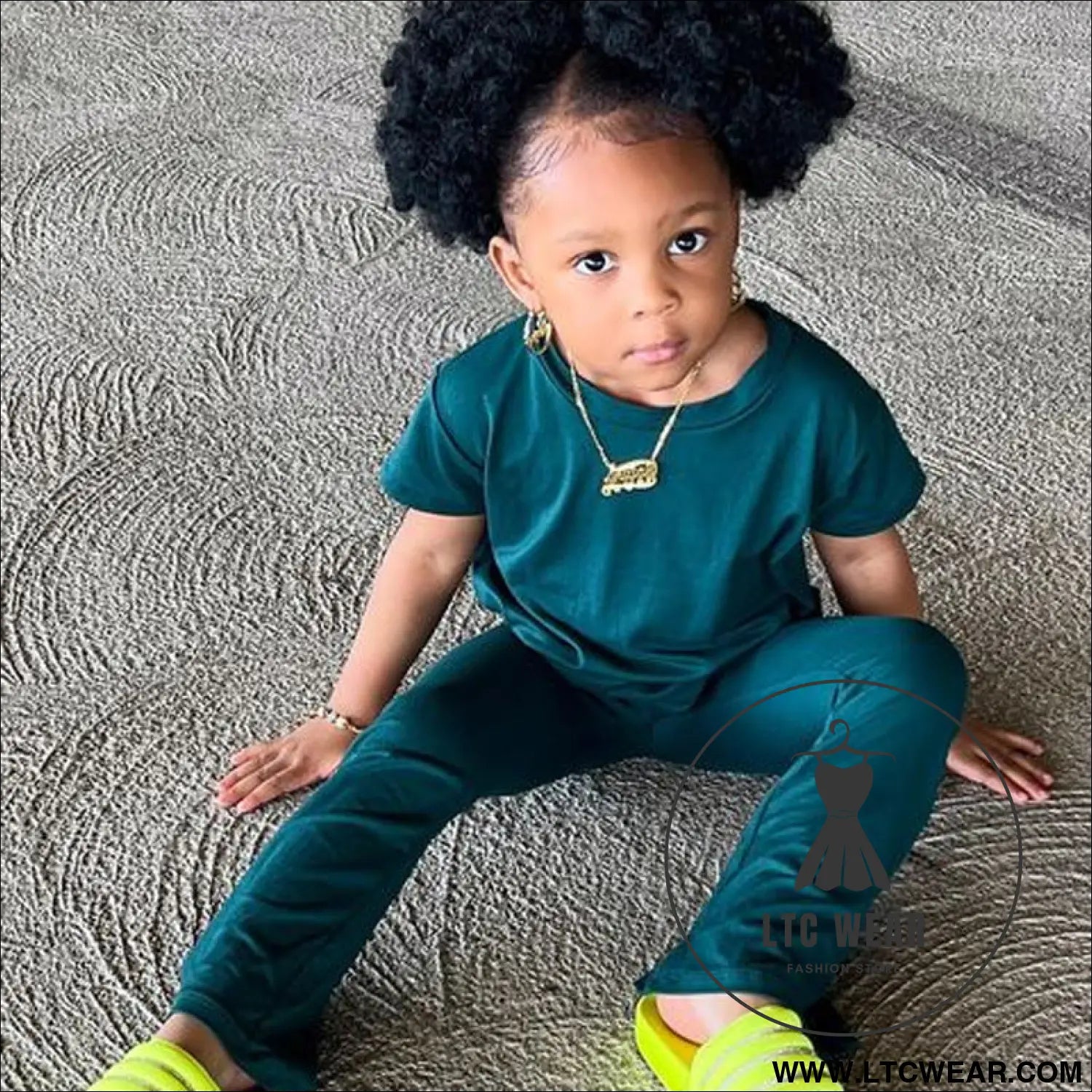 New fashion casual solid color boys and girls suits ins wind t-shirt short-sleeved suits