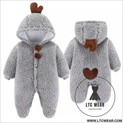 Newborn baby clothes onesie autumn and winter suit netflix thickened warm baby out holding clothes winter - love heart