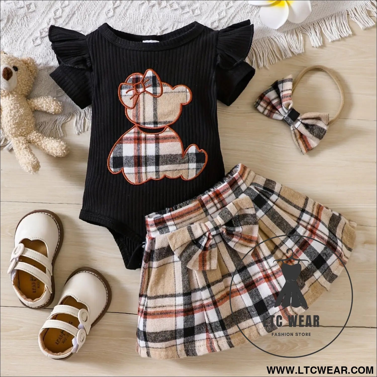 Newborn baby girl summer style teddy bear sticker embroidery bag fart triangle ha clothes plaid butterfly