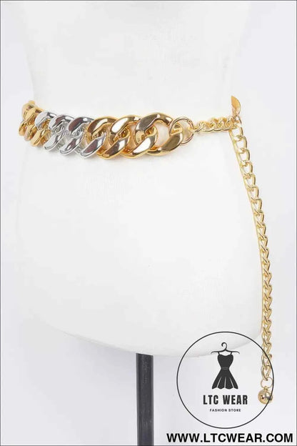 Oversized Chain Belt for Statement Style and Versatility