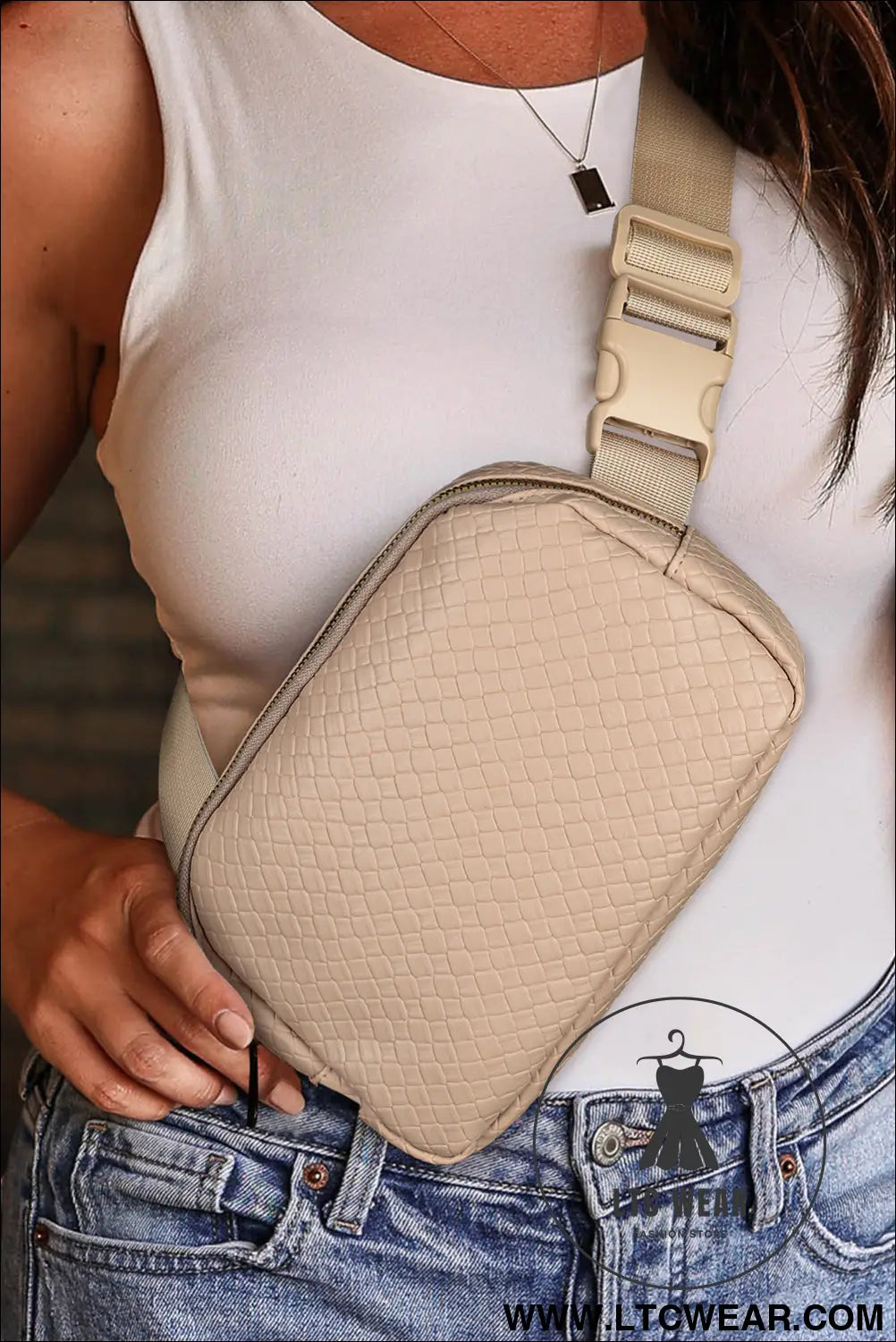 Parchment checkered zipped buckle strap leather crossbody bag - parchment / one size / 95% pu + 5% alloy - crossbody