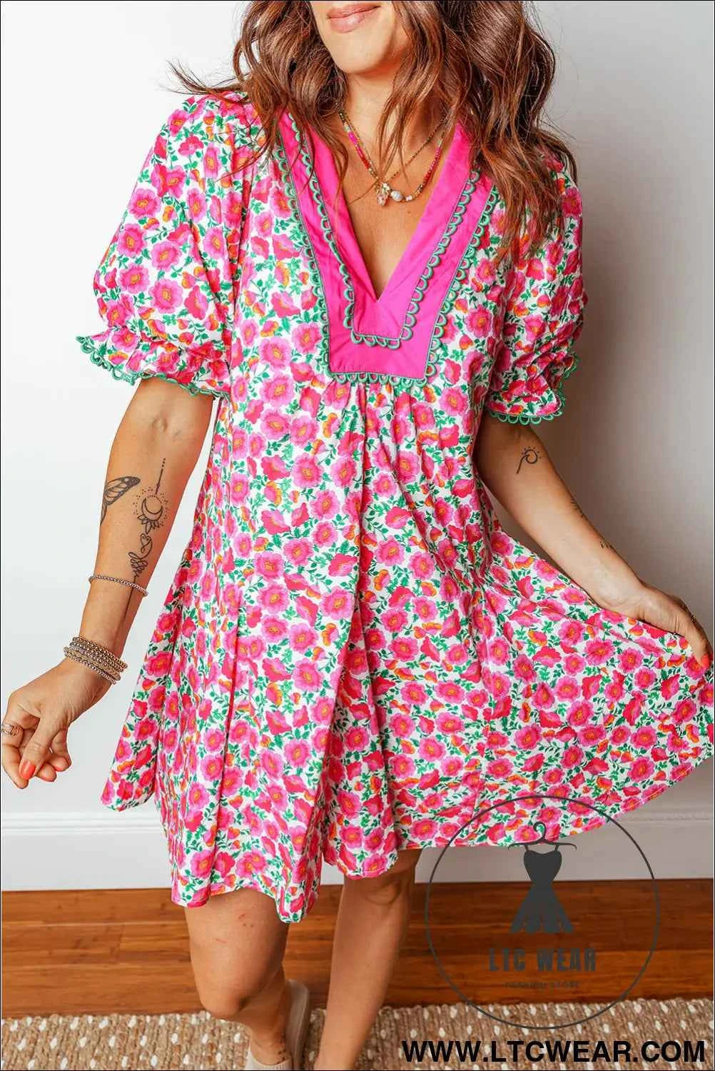 Pink Floral Print V Neck Patchwork Short Bubble Sleeve Mini Dress