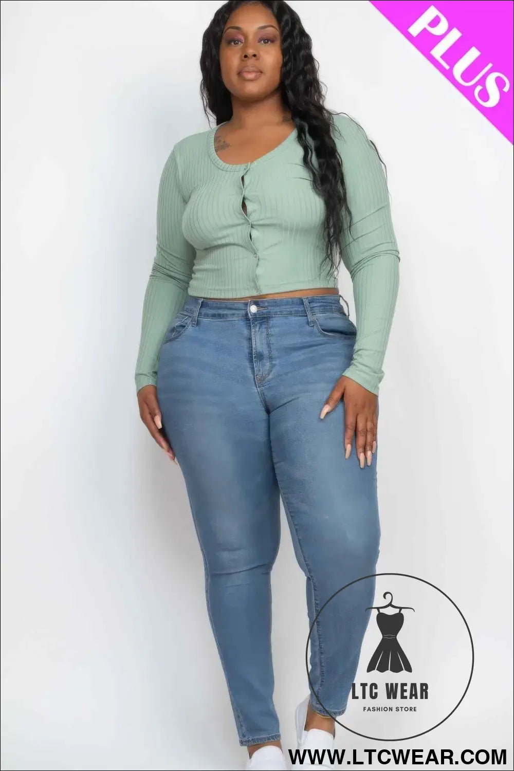 Plus Size Button Up Cropped Top