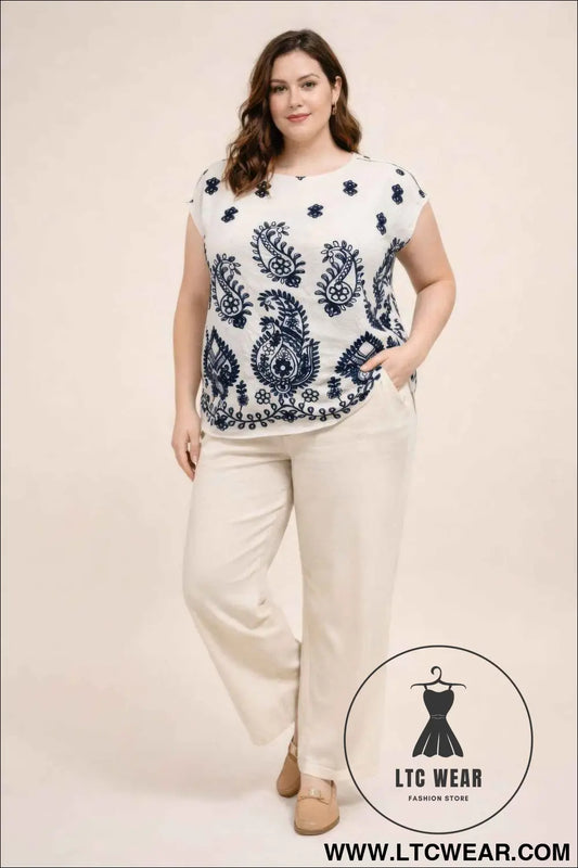 Plus Size Paisley Border Print Button-shoulder Top