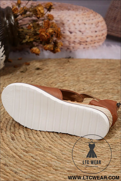 Pu cutout buckle strap platform slides shoes - sandals