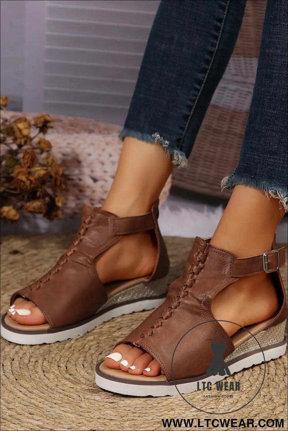 Pu cutout buckle strap platform slides shoes - sandals