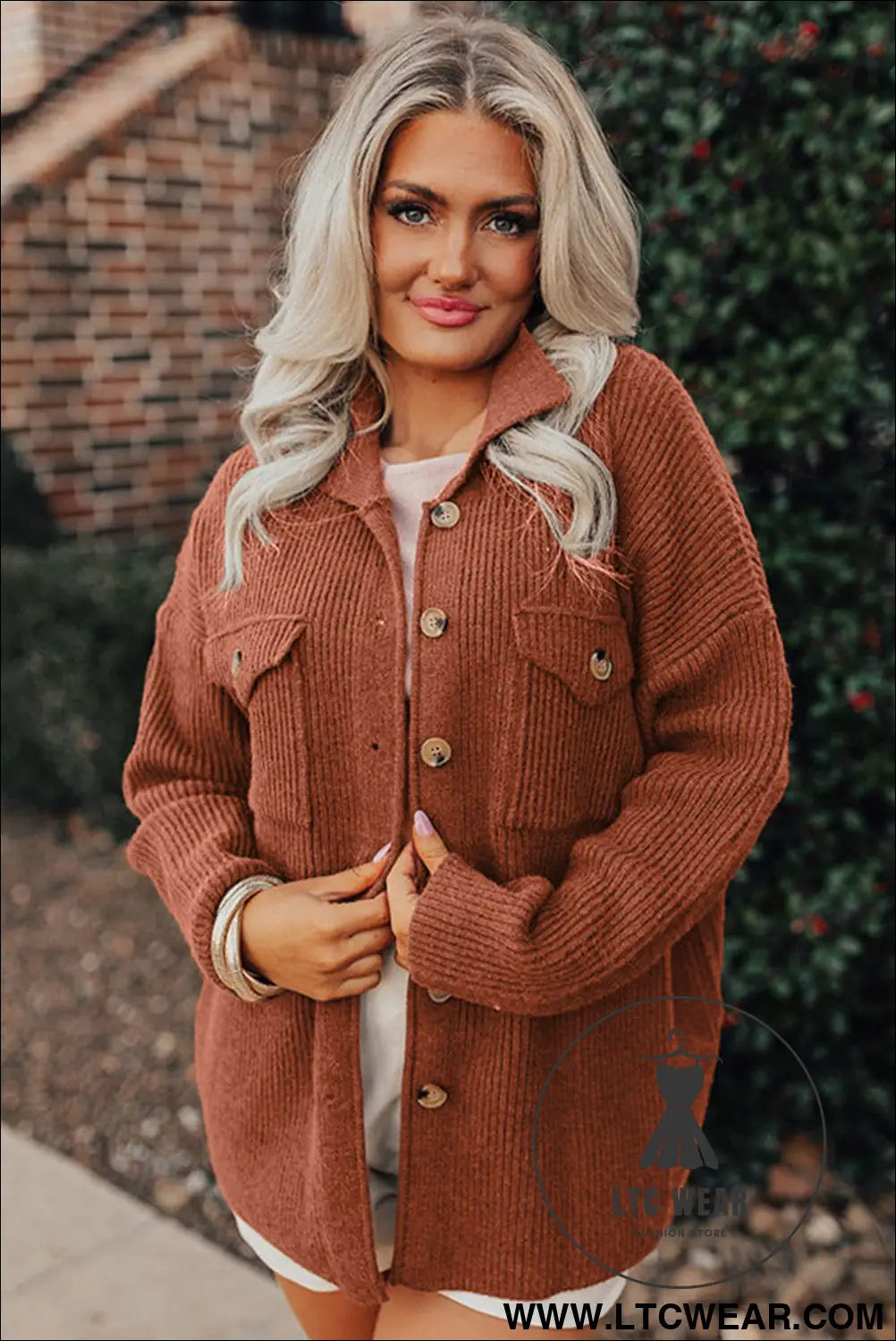 Red sandalwood ribbed knit buttons front flap pocket casual shacket - jackets