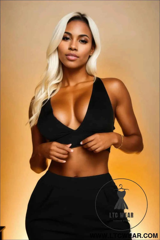 Ribbed Knit Plunge Neck Crop Top