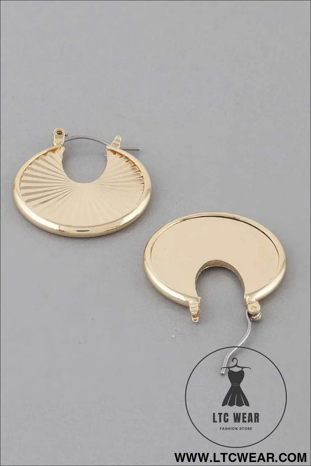 Rising Disk Hoop Earrings