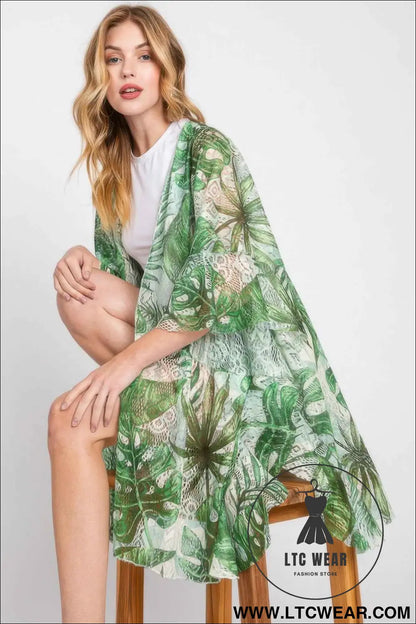Ruffle Lined Tropical Leaves Print Open Frontcover