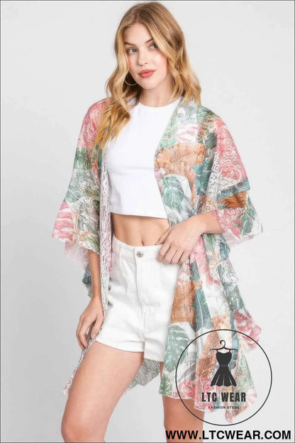 Ruffle Lined Tropical Leaves Print Open Frontcover