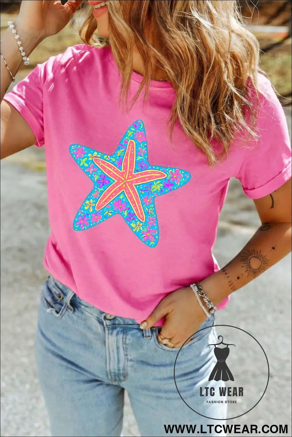 Sachet pink floral starfish printed casual round neck tee - graphic tees