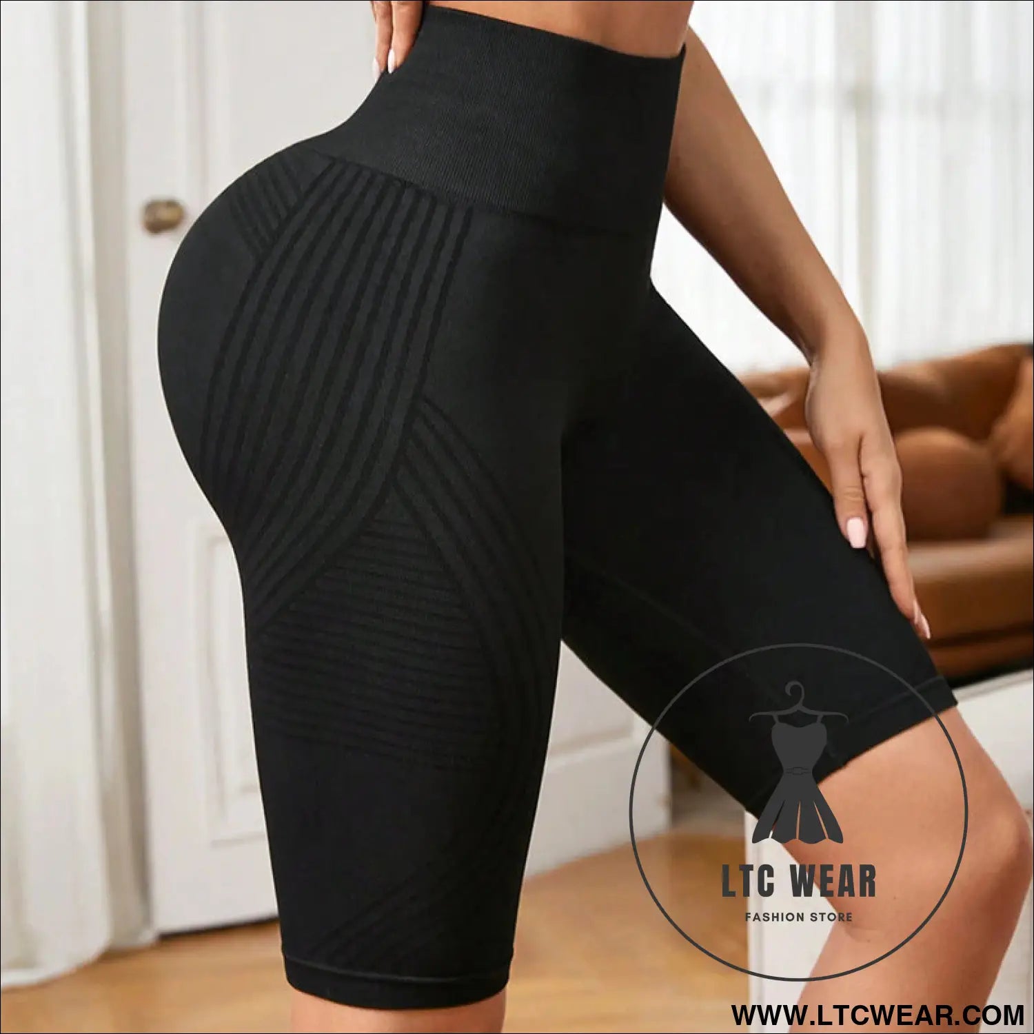 Seamless butt-lifting fitness pants with tummy control and high waist peach bottom yoga shorts