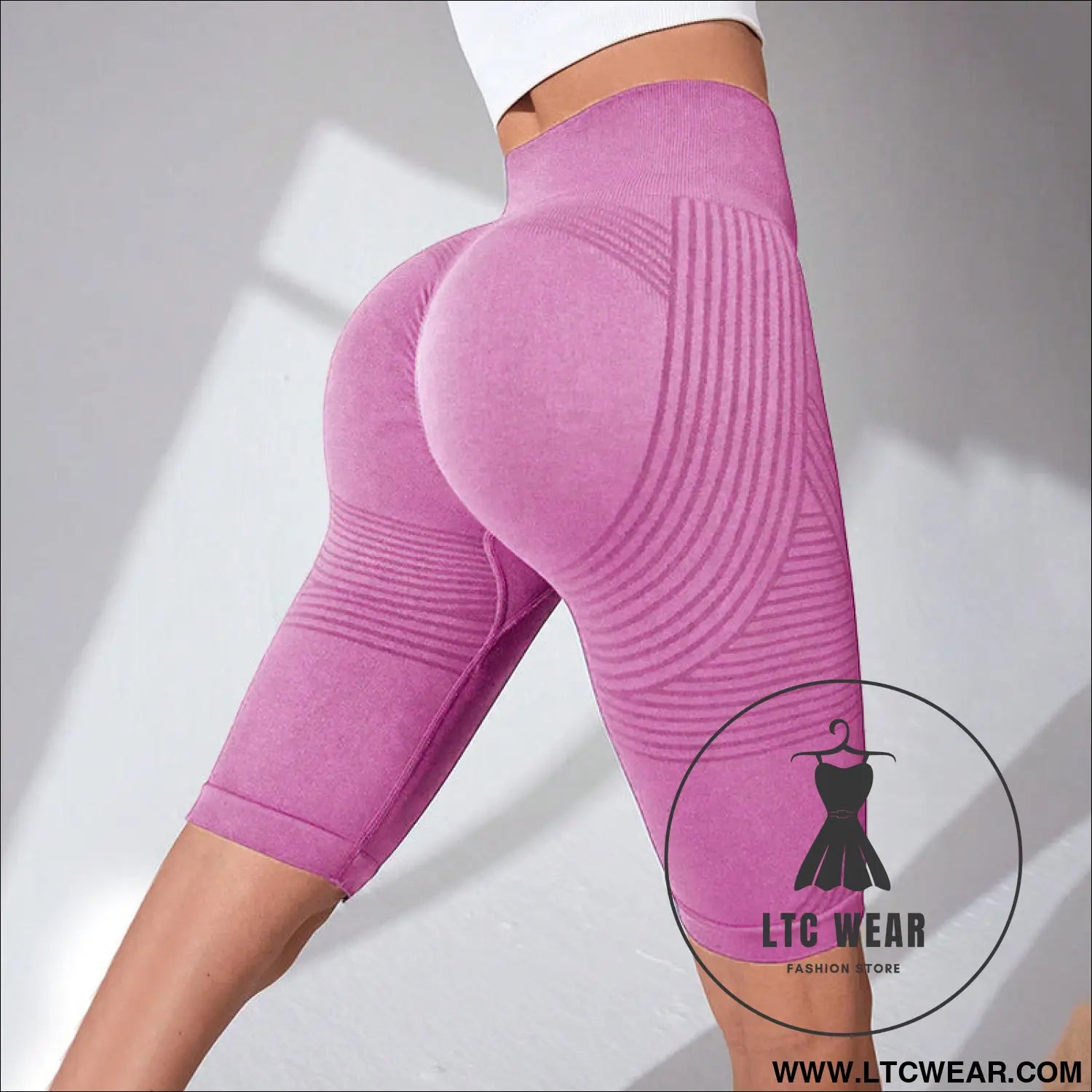 Seamless butt-lifting fitness pants with tummy control and high waist peach bottom yoga shorts - pink / s