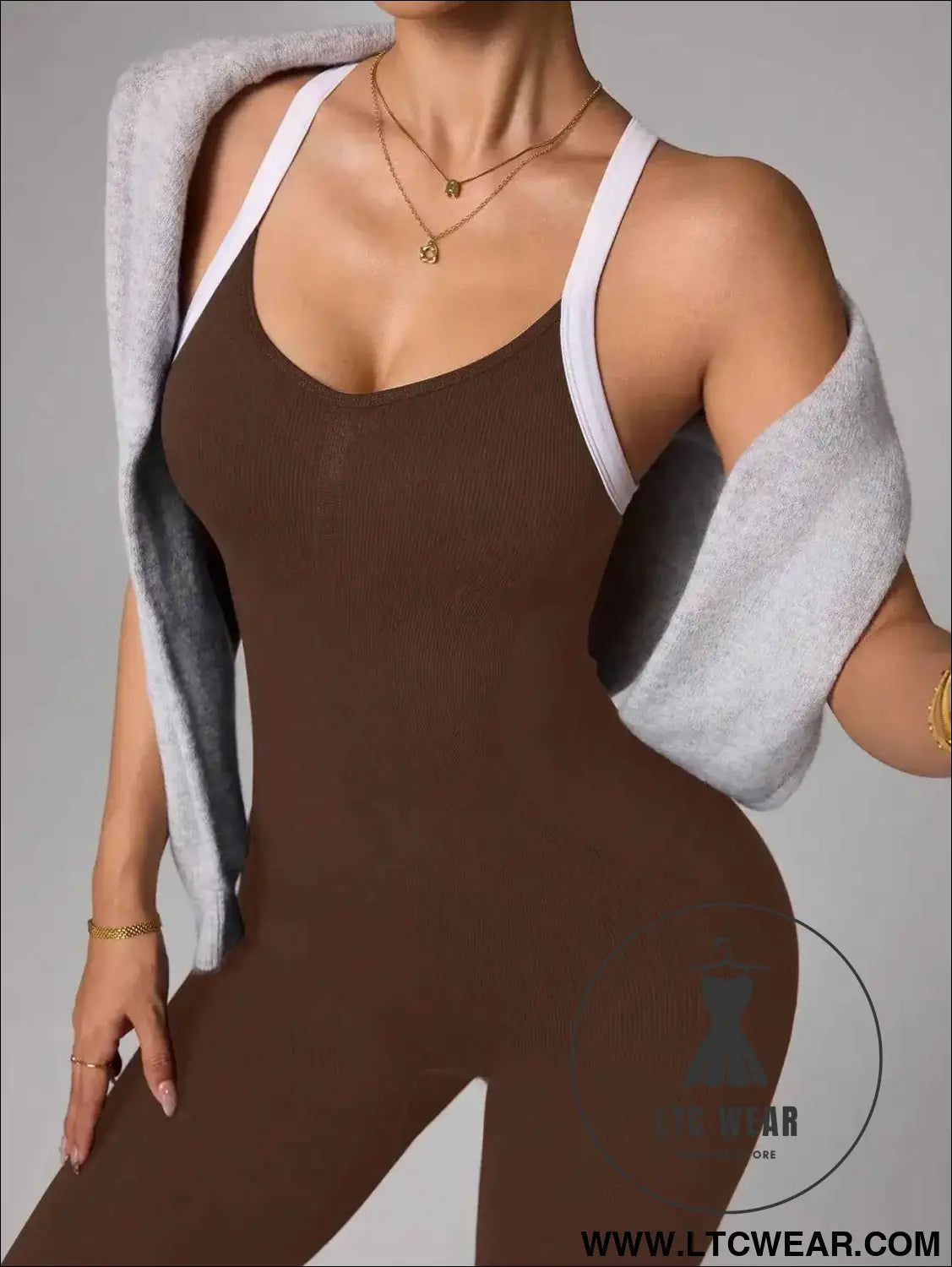 Seamless Yoga Jumpsuit: Quick-Dry Fitness Essential