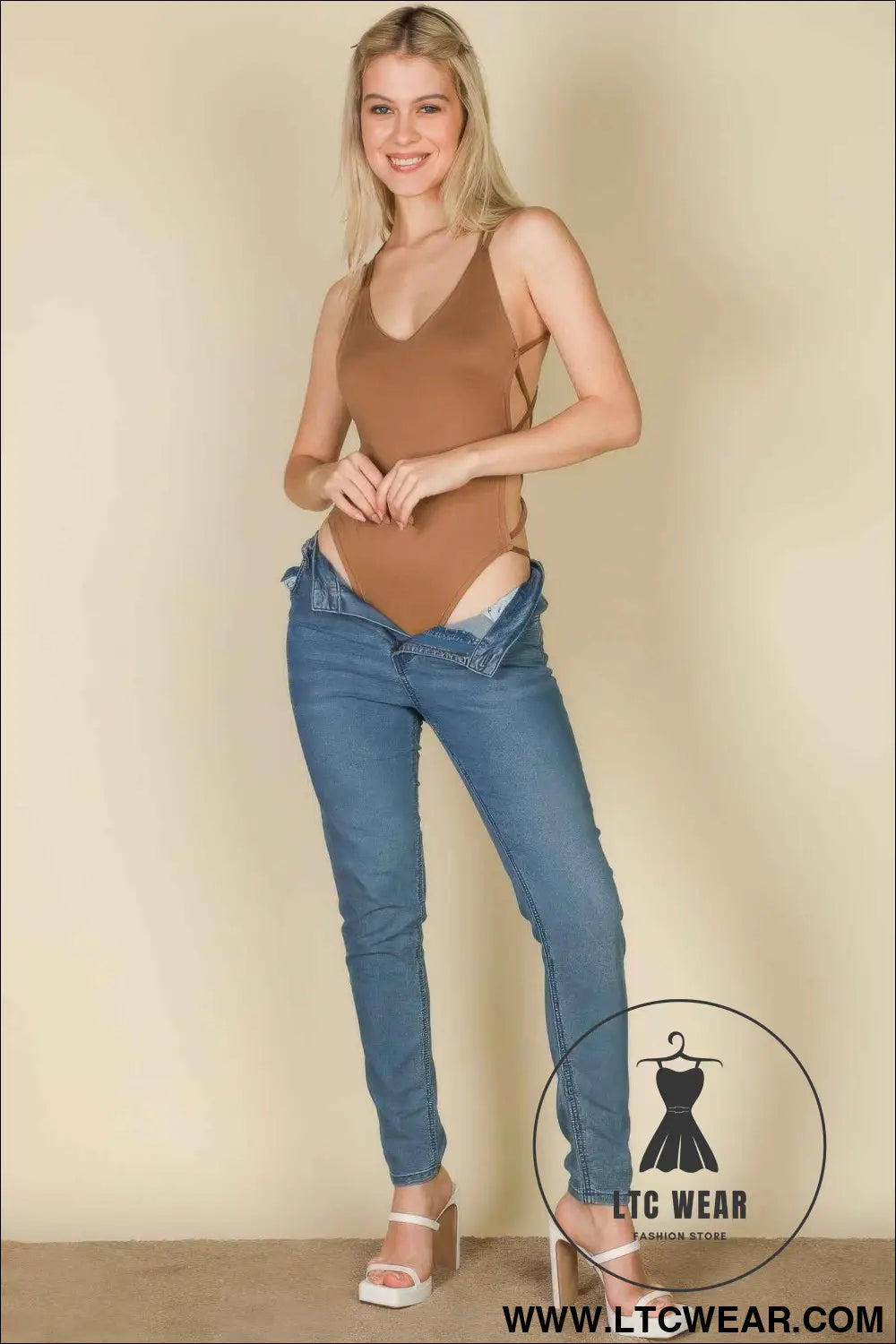 Sexy Solid Color Crisscross Back V-neck Bodysuit